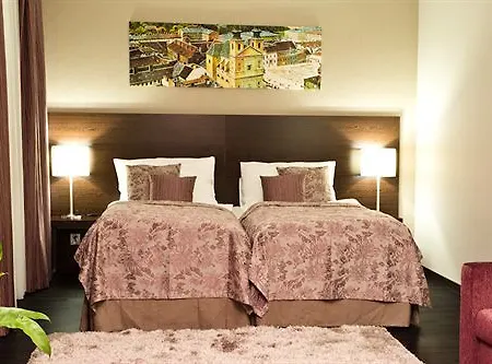 Old Town Hotel 4*