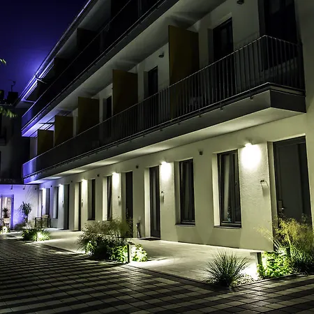 Old Town Hotel 4*