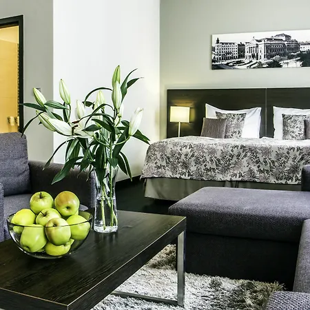 Old Town Hotel 4*